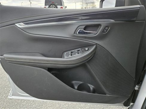 Used 2019 Chevrolet Impala LT image 29