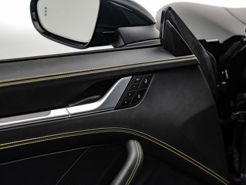 Used 2024 Porsche 911 Turbo S image 82