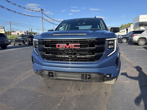 New 2026 GMC Sierra 1500 Elevation image 9