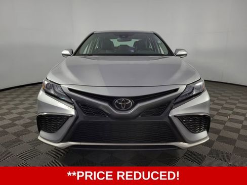 Used 2024 Toyota Camry XSE FWD image 2