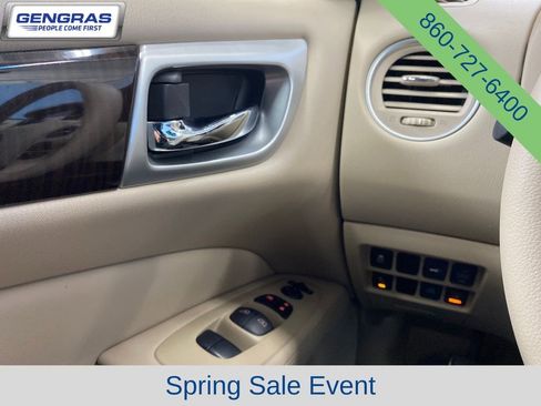 Used 2015 Nissan Pathfinder SL w/ SL Tech Package AWD/4WD image 24