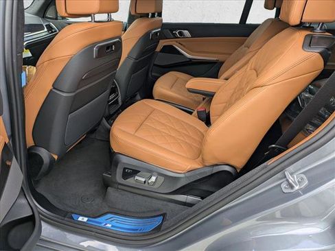 New 2026 BMW X7 xDrive40i w/ Dynamic Handling Package AWD/4WD image 16