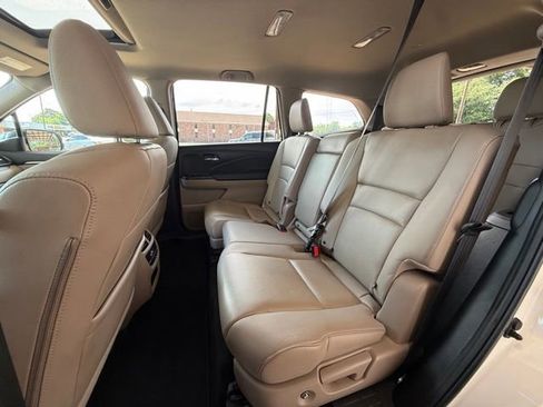 Used 2018 Honda Pilot EX-L image 11