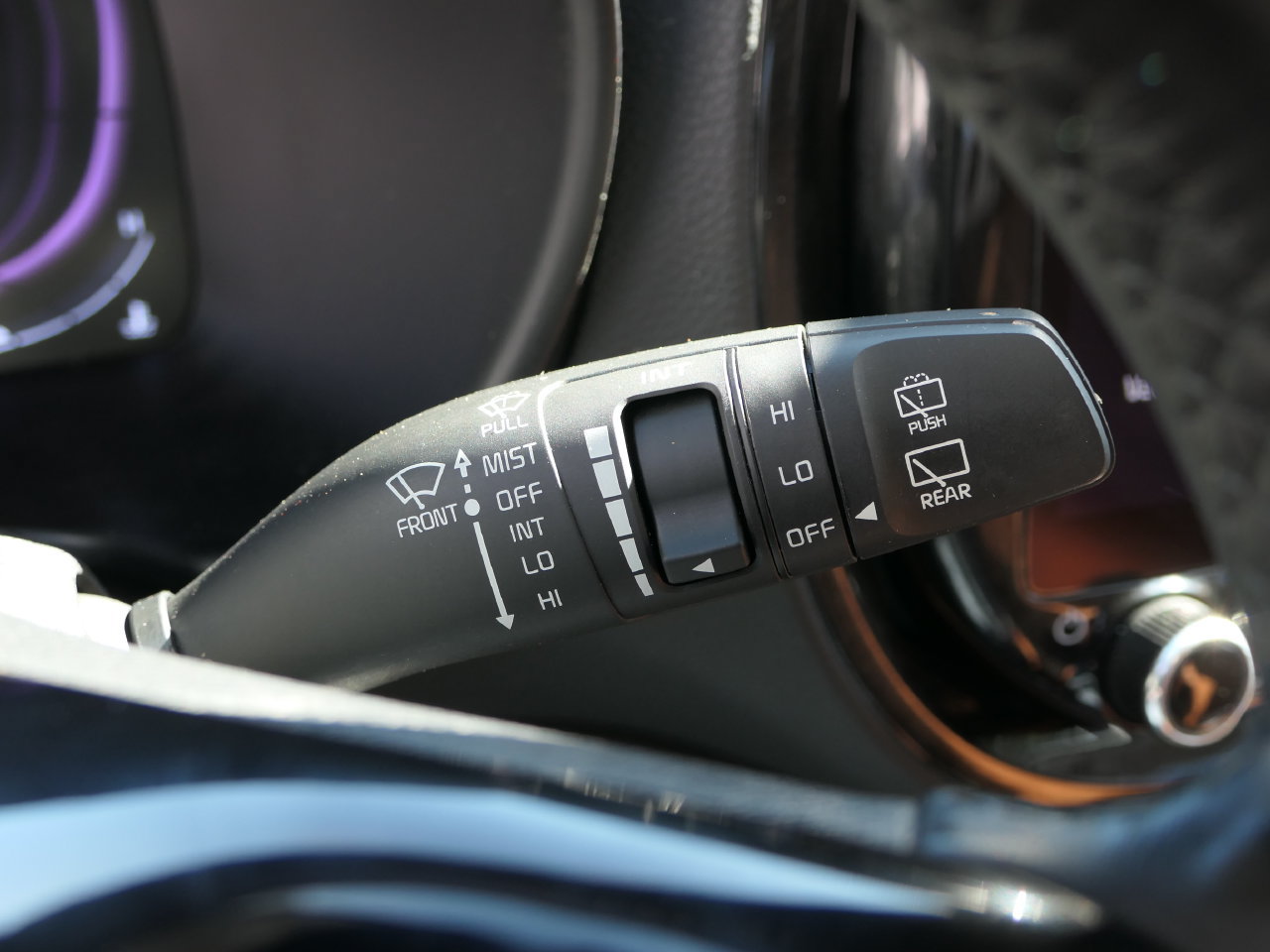 Used 2024 Kia Soul EX w/ EX Designer Package FWD image 18