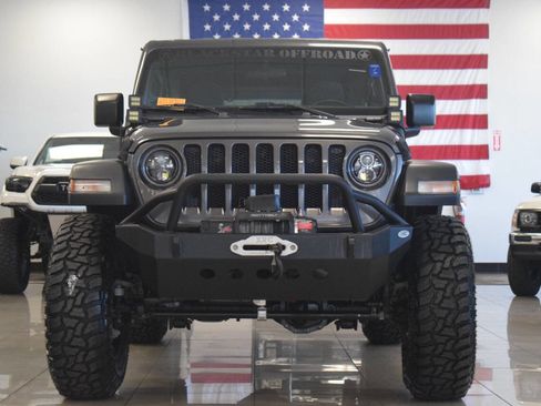 Used 2018 Jeep Wrangler Unlimited Sport S AWD/4WD image 7