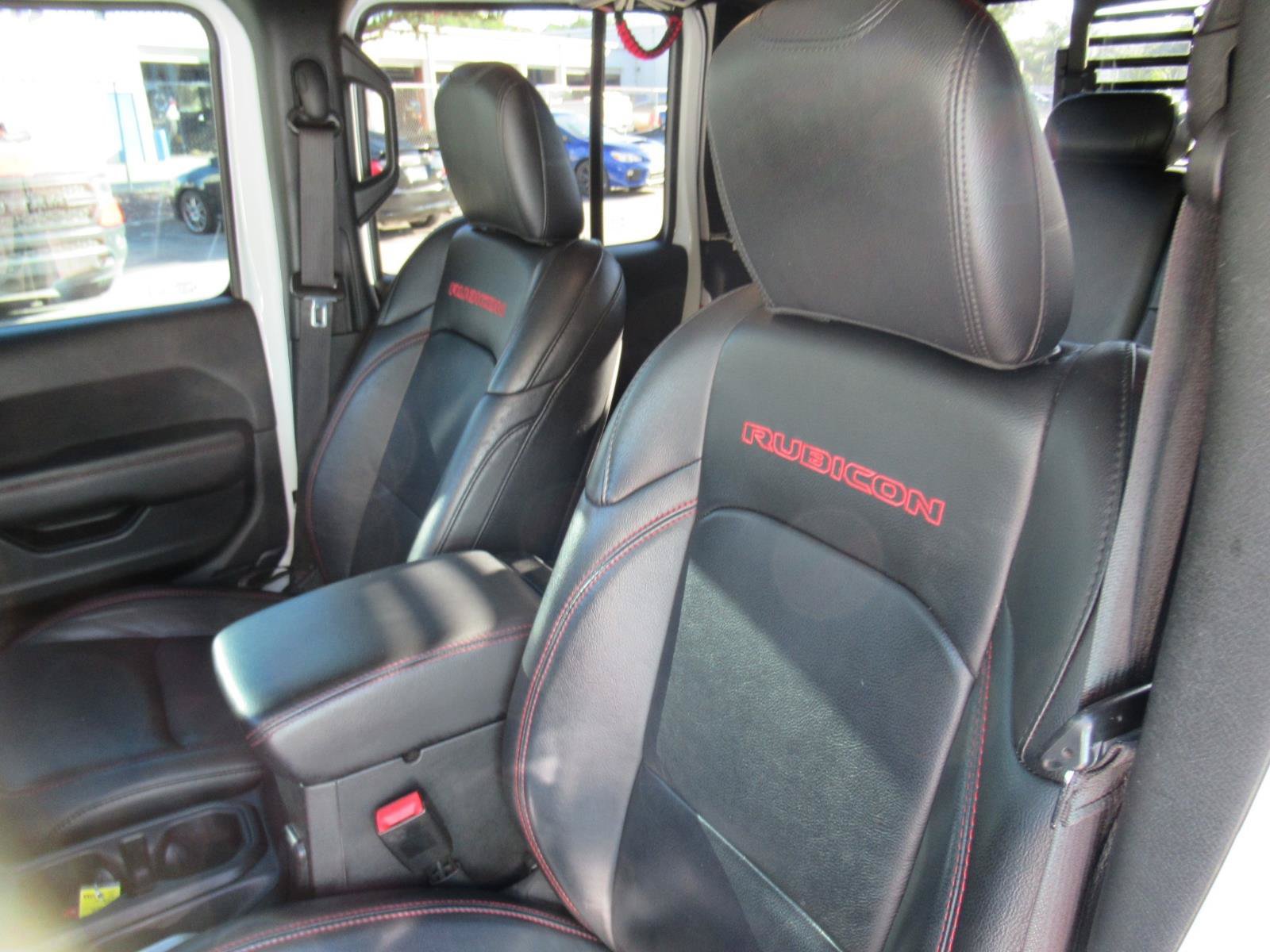 Used 2020 Jeep Gladiator Rubicon AWD/4WD image 16