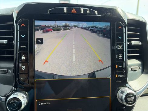 Used 2024 RAM 2500 Laramie w/ Sport Appearance Package image 21