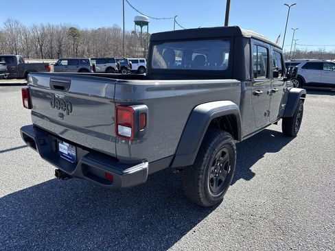 Used 2022 Jeep Gladiator Sport w/ Trailer Tow Package image 7
