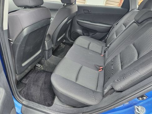Used 2011 Hyundai Elantra GLS FWD image 14