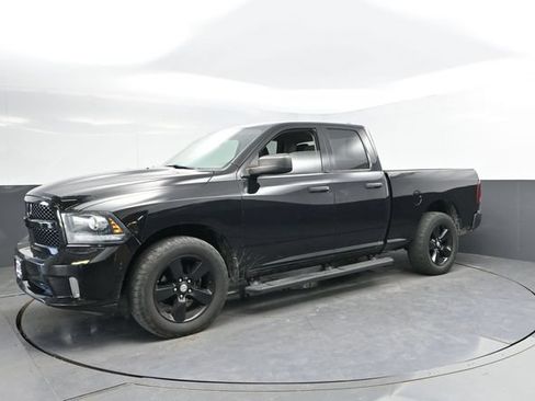 Used 2014 RAM 1500 Express w/ Black Ram 1500 Express Group RWD image 8