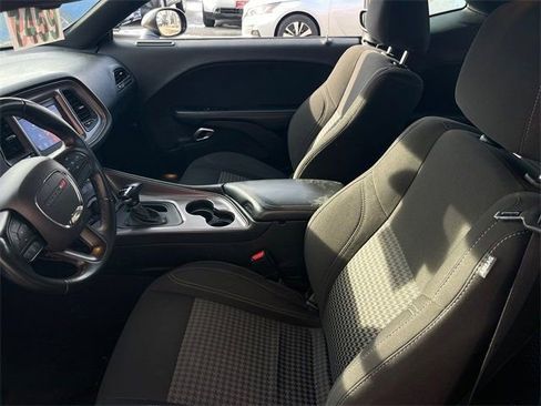 Used 2023 Dodge Challenger SXT image 10