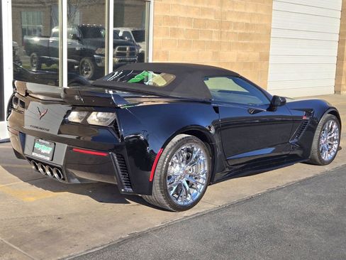 Used 2016 Chevrolet Corvette Z06 w/ Z07 Performance Package image 5