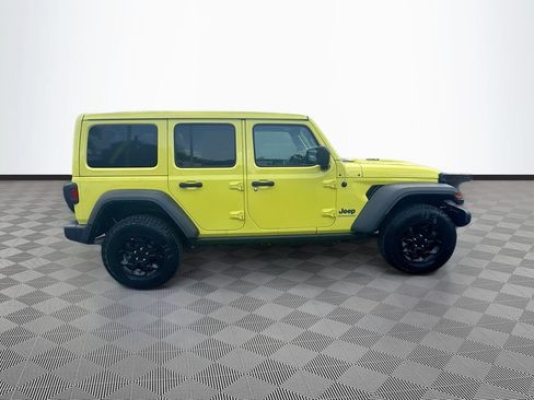 Used 2023 Jeep Wrangler Unlimited w/ Sun & Screen Package AWD/4WD image 5