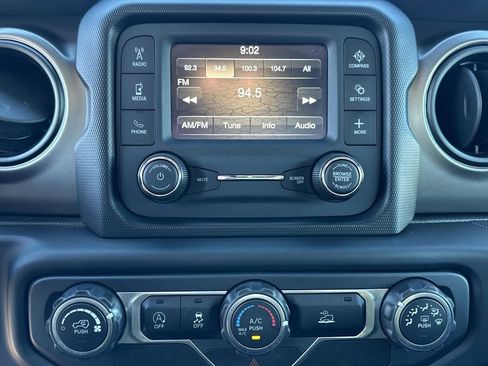 Certified 2020 Jeep Gladiator Sport w/ Quick Order Package 24S image 11