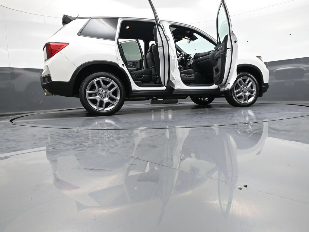 Certified 2023 Honda Passport EX-L image 49
