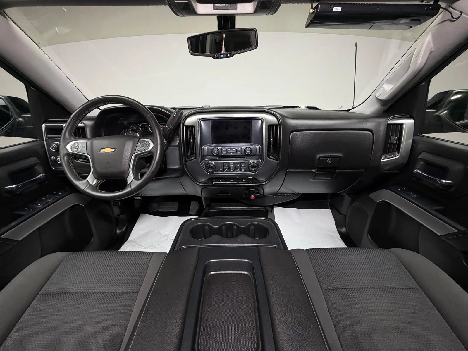 Used 2017 Chevrolet Silverado 1500 LT w/ Texas Edition AWD/4WD image 20