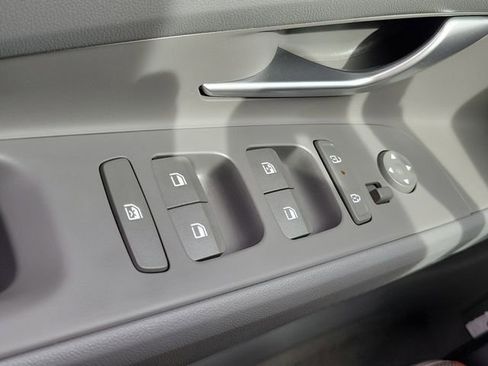 New 2026 Hyundai Elantra Sport image 15