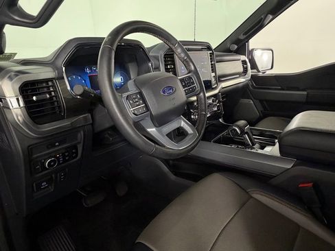Used 2025 Ford F150 Lariat w/ FX4 Off-Road Package image 22