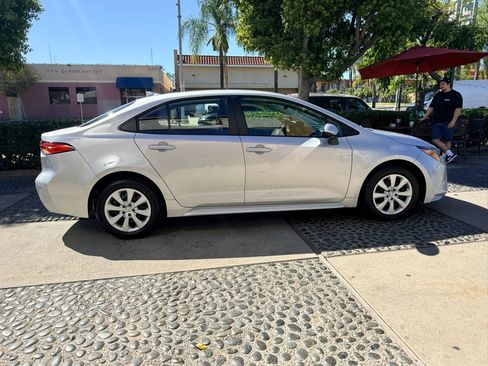 Used 2026 Toyota Corolla LE FWD image 4