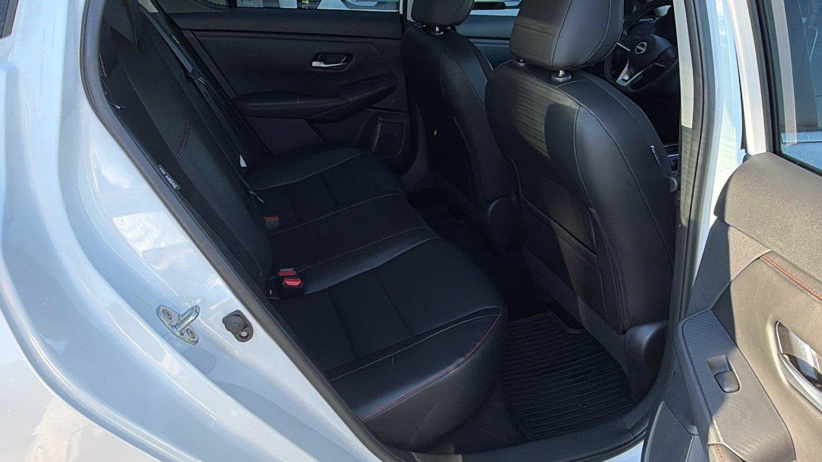 Used 2025 Nissan Sentra SR w/ SR Premium Package FWD image 20