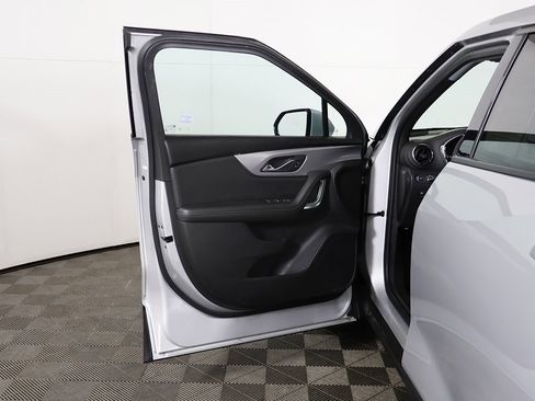 Used 2022 Chevrolet Blazer LT image 15