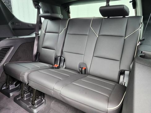 Used 2026 Cadillac Escalade Sport AWD/4WD image 15
