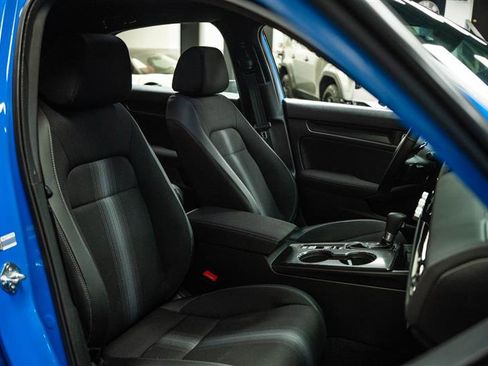 Used 2025 Honda Civic Sport image 13