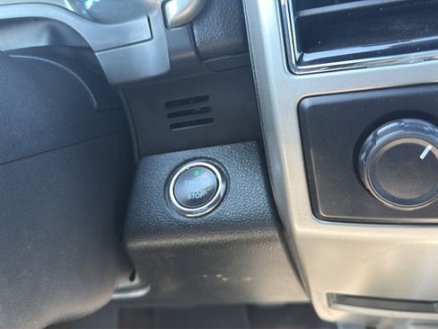 Used 2020 Ford F150 Lariat AWD/4WD image 24