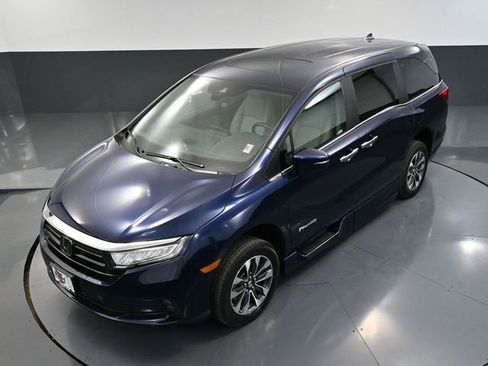 Used 2023 Honda Odyssey EX-L image 54
