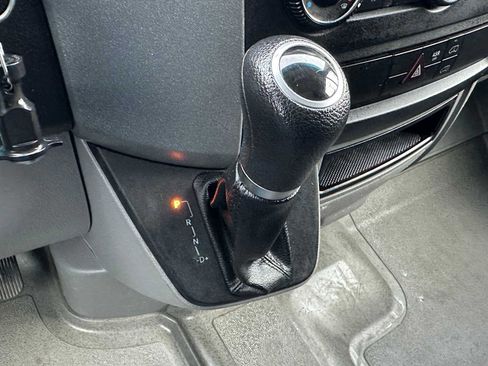 Used 2016 Freightliner Sprinter 2500 image 33