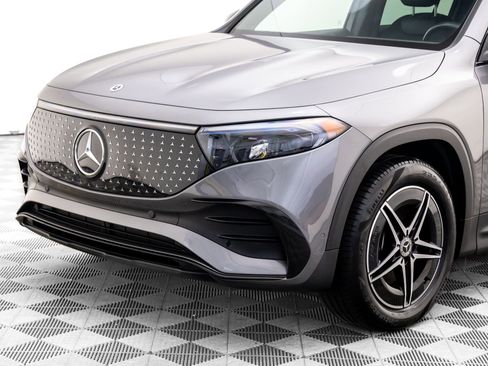 Used 2024 Mercedes-Benz EQB 250+ image 37