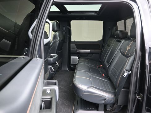 Used 2022 Ford F150 Platinum w/ Equipment Group 701A High image 11