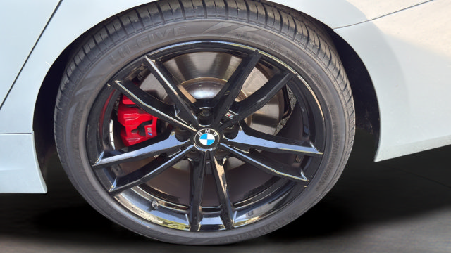 Used 2023 BMW 330i Sedan w/ M Sport Package RWD image 36