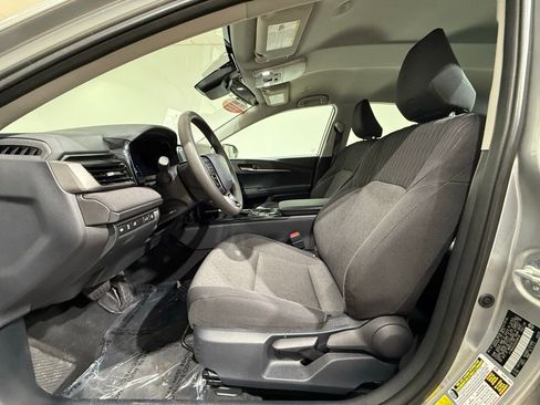 Certified 2025 Toyota Camry LE image 12