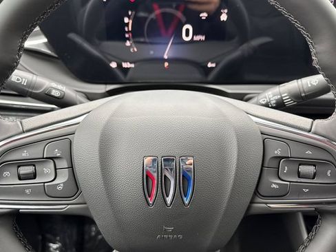 New 2026 Buick Envista Preferred w/ Convenience I Package FWD image 25