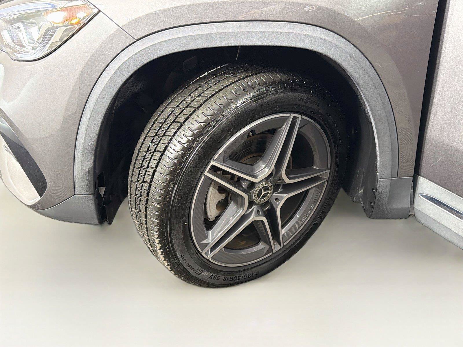 Used 2023 Mercedes-Benz GLA 250 4MATIC w/ AMG Line Exterior image 37