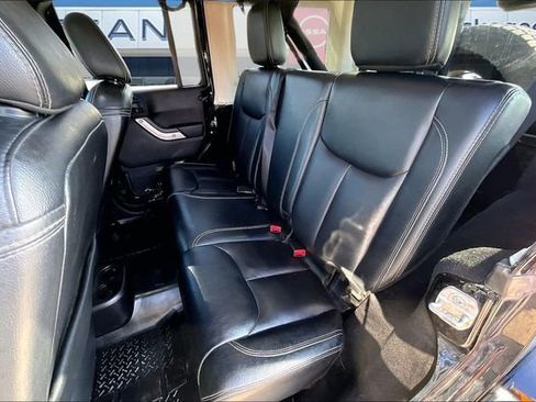 Used 2015 Jeep Wrangler Unlimited Sahara w/ Max Tow Package image 18