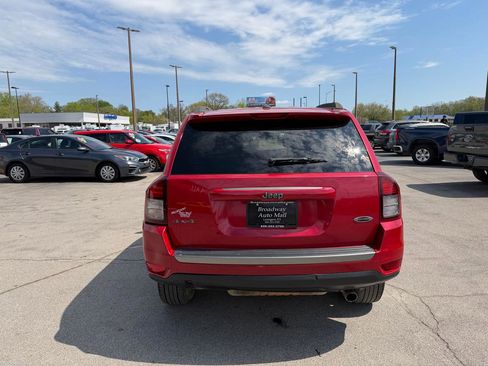 Used 2017 Jeep Compass Sport w/ Power Value Group AWD/4WD image 4