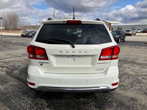 Used 2018 Dodge Journey Crossroad w/ Popular Equipment Group image 4