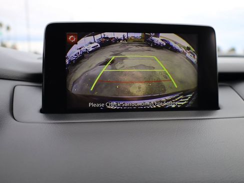 Used 2018 MAZDA CX-9 Touring image 31