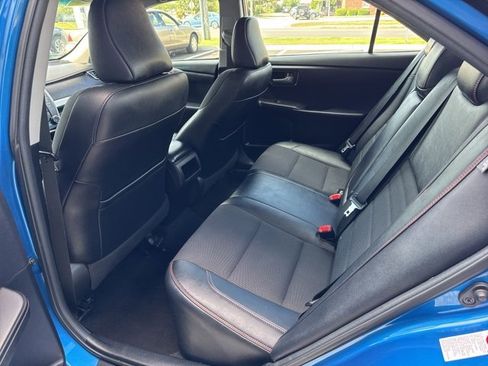 Used 2017 Toyota Camry SE image 12