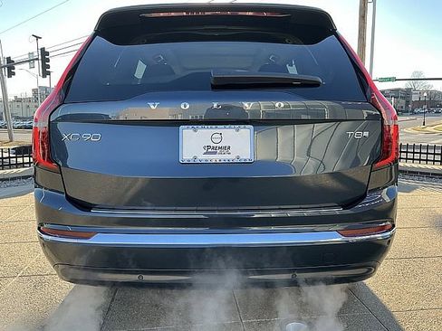 New 2026 Volvo XC90 T8 Ultra w/ Protection Package Premier image 9