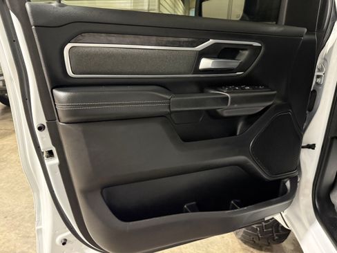 Used 2022 RAM 1500 Big Horn AWD/4WD image 48