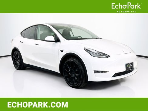 Used 2023 Tesla Model Y Long Range image 1