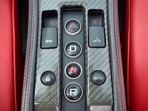 Used 2015 McLaren 650S Spider RWD image 47