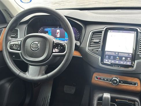 Certified 2023 Volvo XC90 B6 Core w/ Climate Package image 7