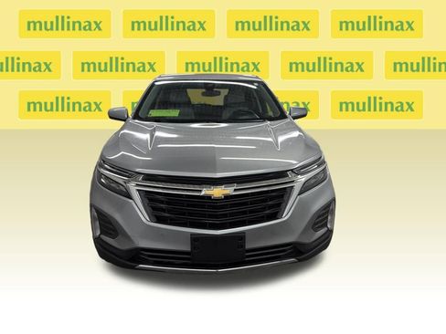 Used 2024 Chevrolet Equinox LT w/ Driver Convenience Package image 15