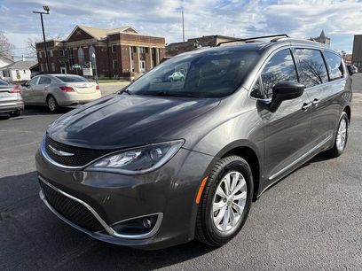 Used 2017 Chrysler Pacifica Touring-L