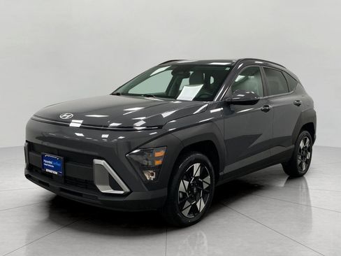 Certified 2025 Hyundai Kona SEL AWD/4WD image 8