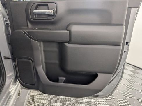 Certified 2025 Chevrolet Silverado 2500 Custom w/ Custom Value Package image 30